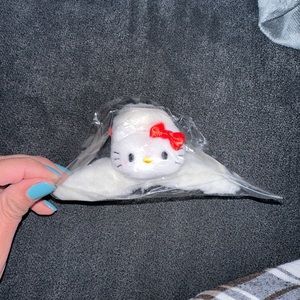 Brand new hello kitty hair clip